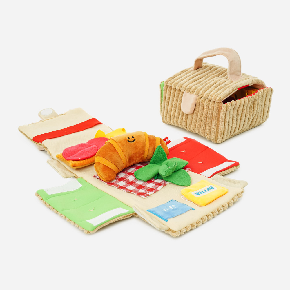 Korean-Style Picnic Croissant  - مراجعة Dog Treat Puzzle Toy وسعره